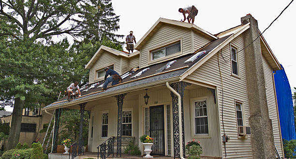 Best Best Roofing Contractors  in North Apollo, PA